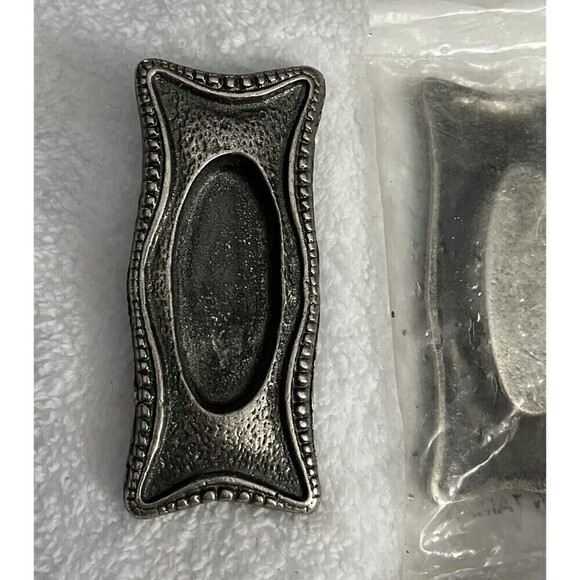 Set Of 2 Vintage Y2K Reproduction Window Pulls/Pocket Door Pulls Beaded Trim - Picture 4 of 7